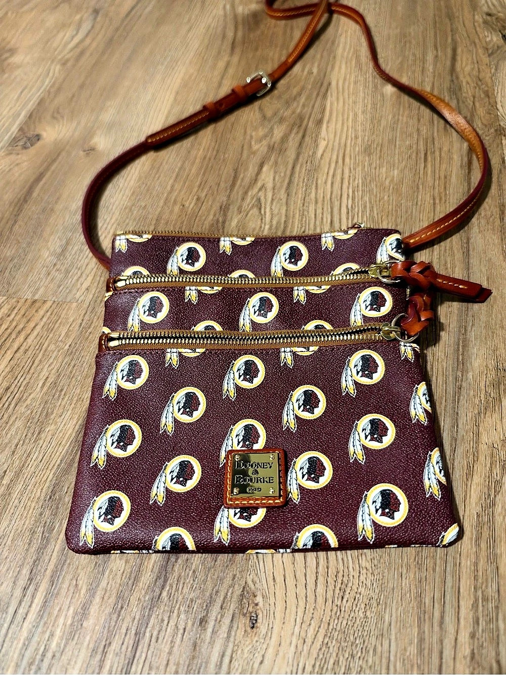 Dooney & Bourke NFL Washington Redskins Infield Triple Zip Crossbody